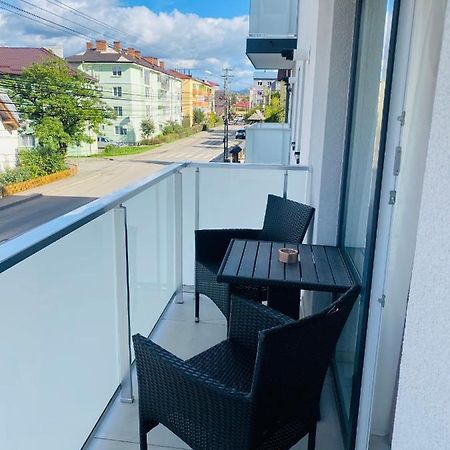 Luxury Queen Câmpulung Moldovenesc Extérieur photo