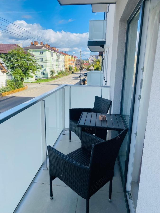 Luxury Queen Câmpulung Moldovenesc Extérieur photo